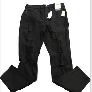 *NWT* Mudd Distressed Ankle Jeggings